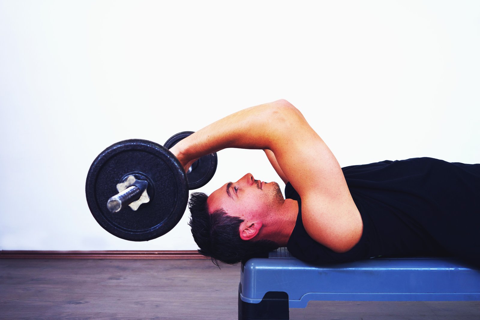 EZ Bar Skull Crusher