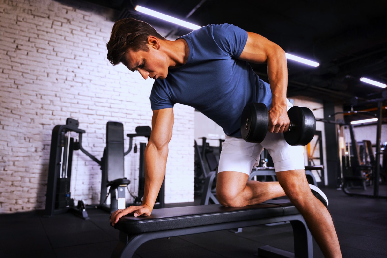 Dumbbell Row (Bent Over Row)